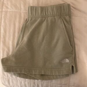 NORTH FACE SWEATSHORTS SIZE MEDIUM